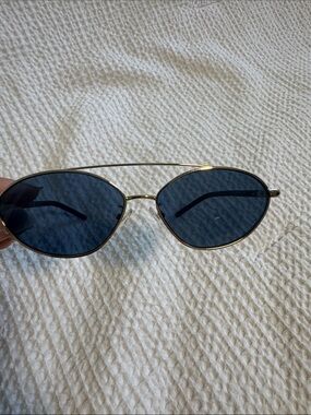 Tory Burch Gold Frame Navy Lens Women's Sunglasses